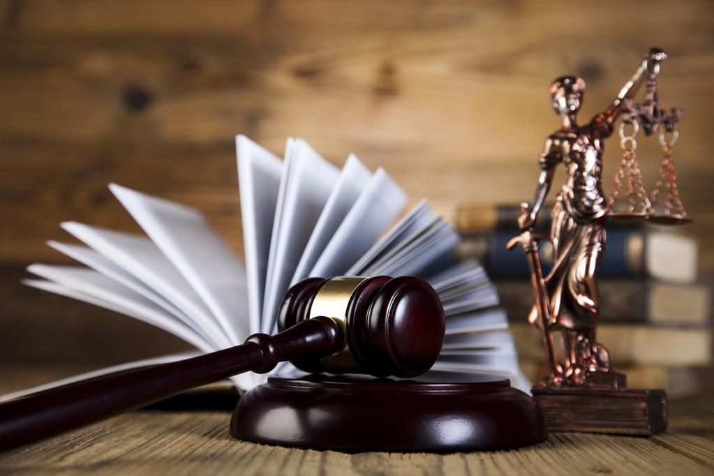 男子火燒大慈恩寺被刑拘 法律不容褻瀆文化遺產(chǎn)